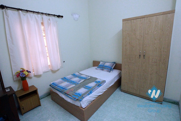 Beautiful, spacious house for rent in Nghi Tam Village, Tay Ho, Hanoi 